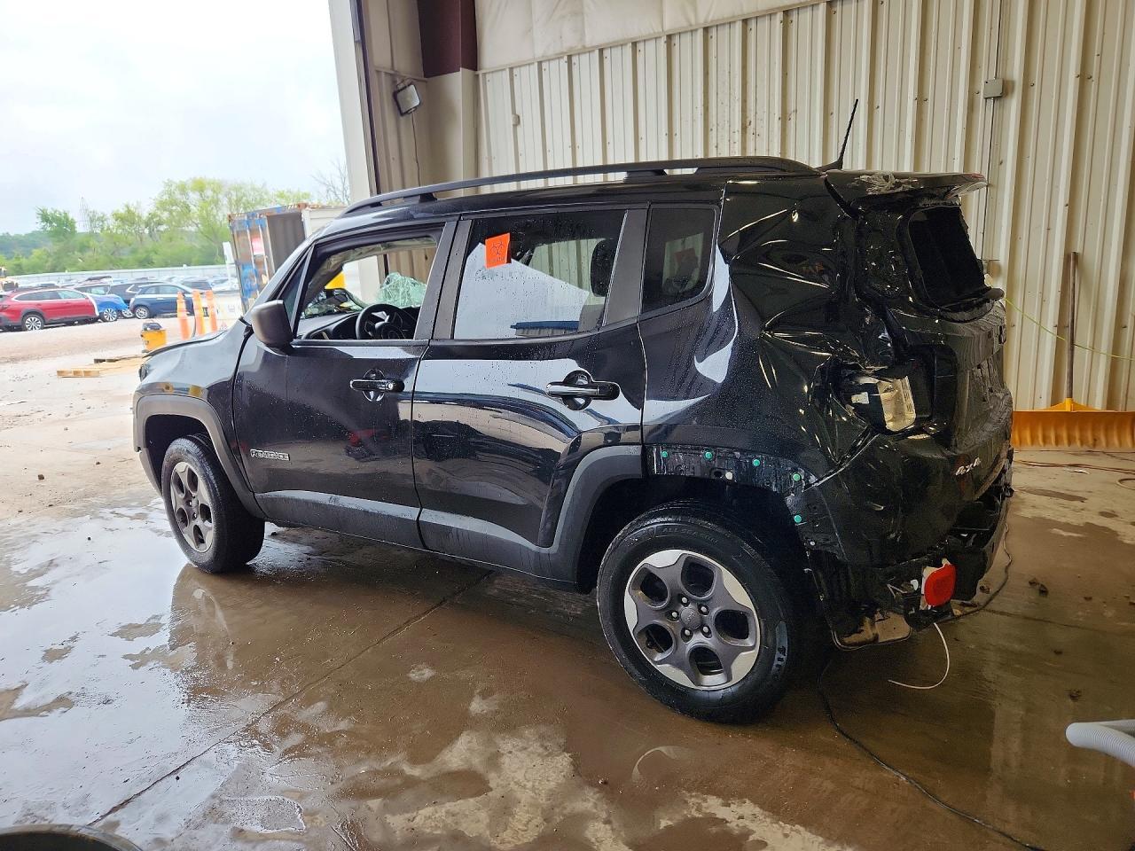 2018 Jeep Renegade Sport - Image 2