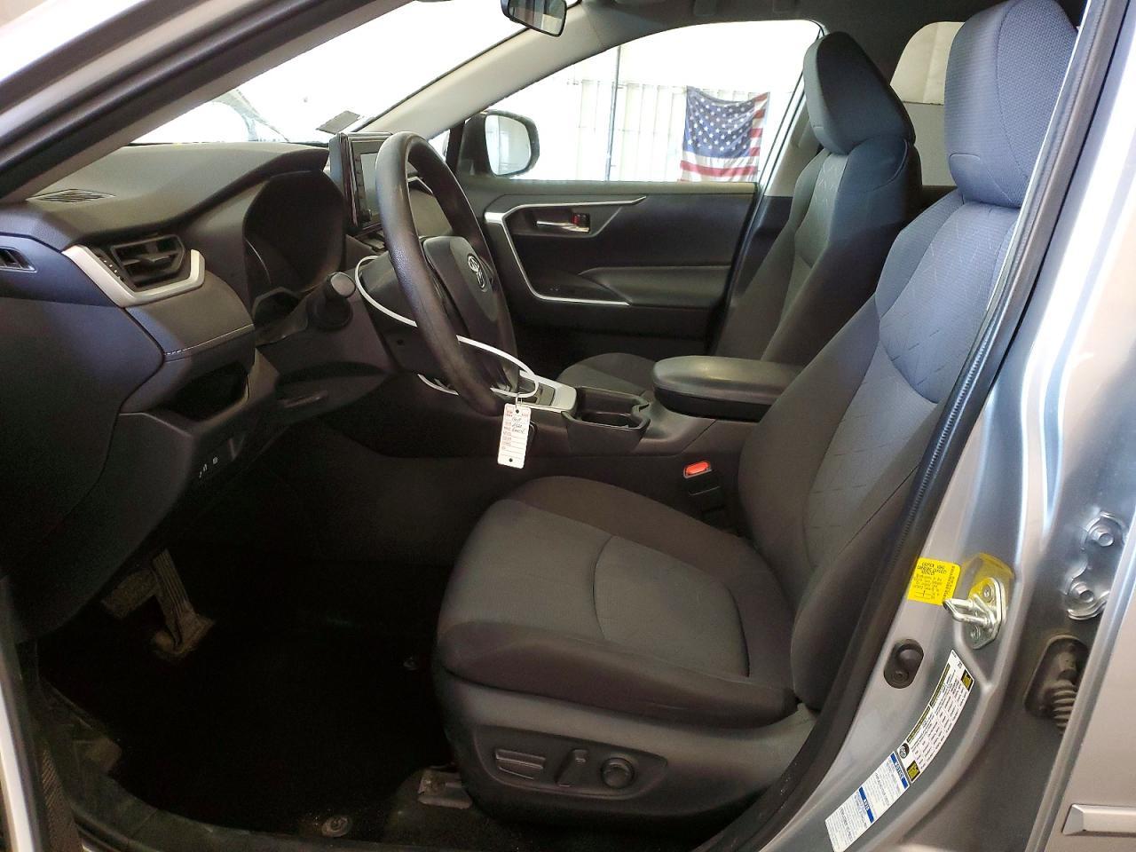 2020 Toyota Rav4 Xle - Фото 7