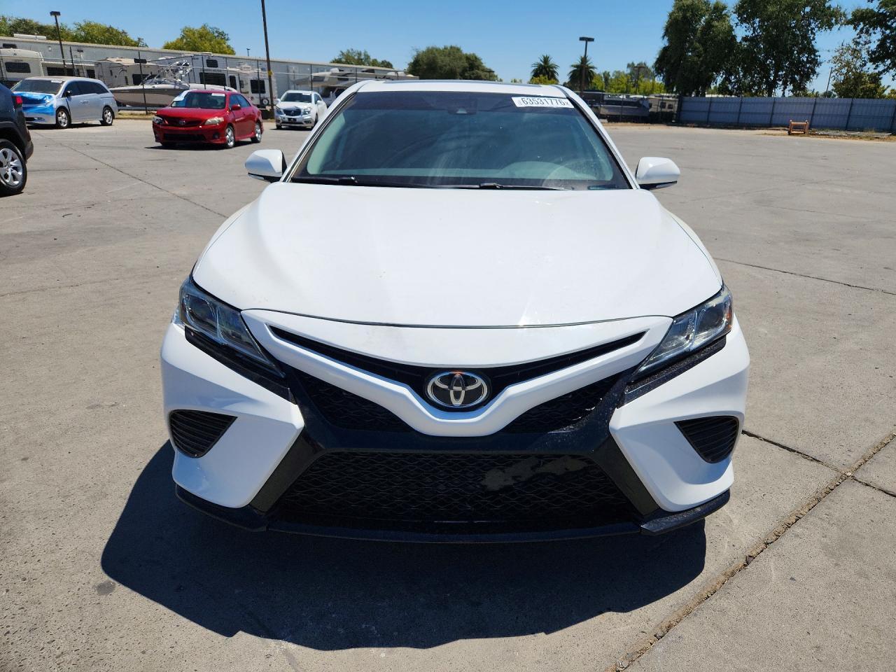 2020 Toyota Camry Se - Image 5