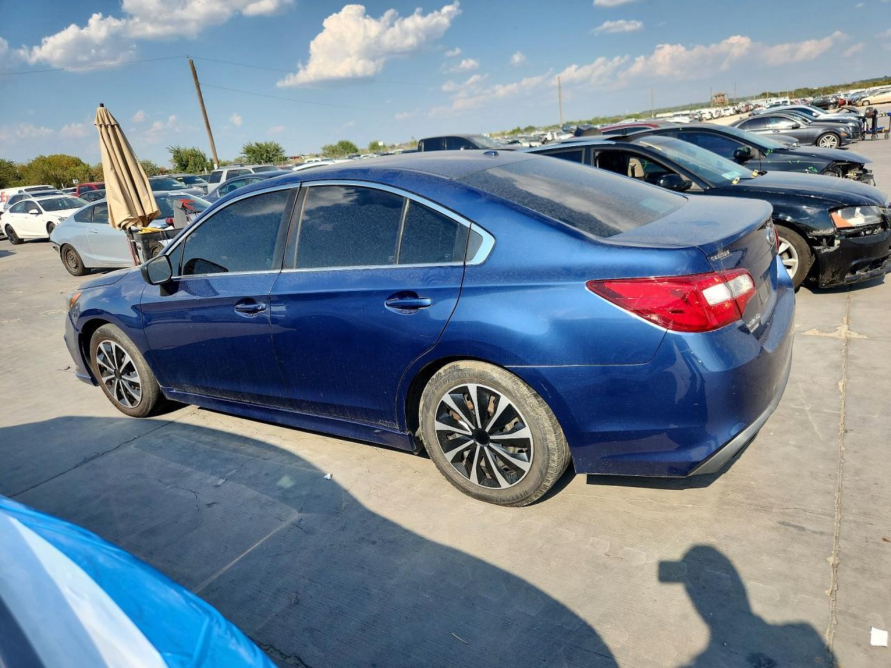 2019 Subaru Legacy 2.5I - Фото 2