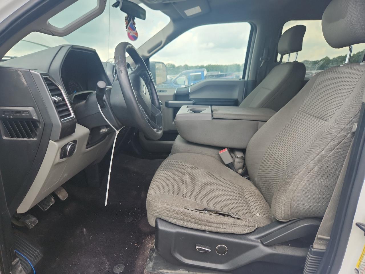 2016 Ford F150 Supercrew - Фото 7