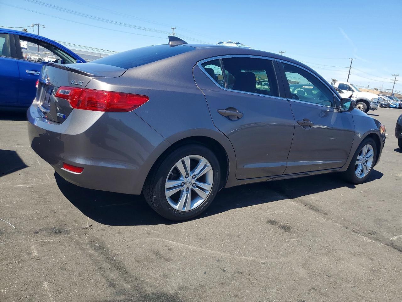 2013 Acura Ilx Hybrid Tech - Фото 3