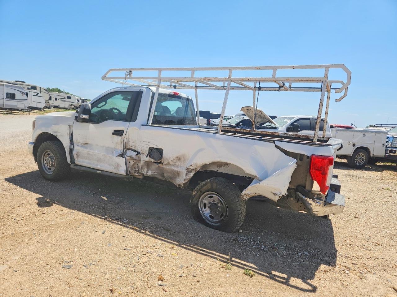 2018 Ford F250 Super Duty - Image 2