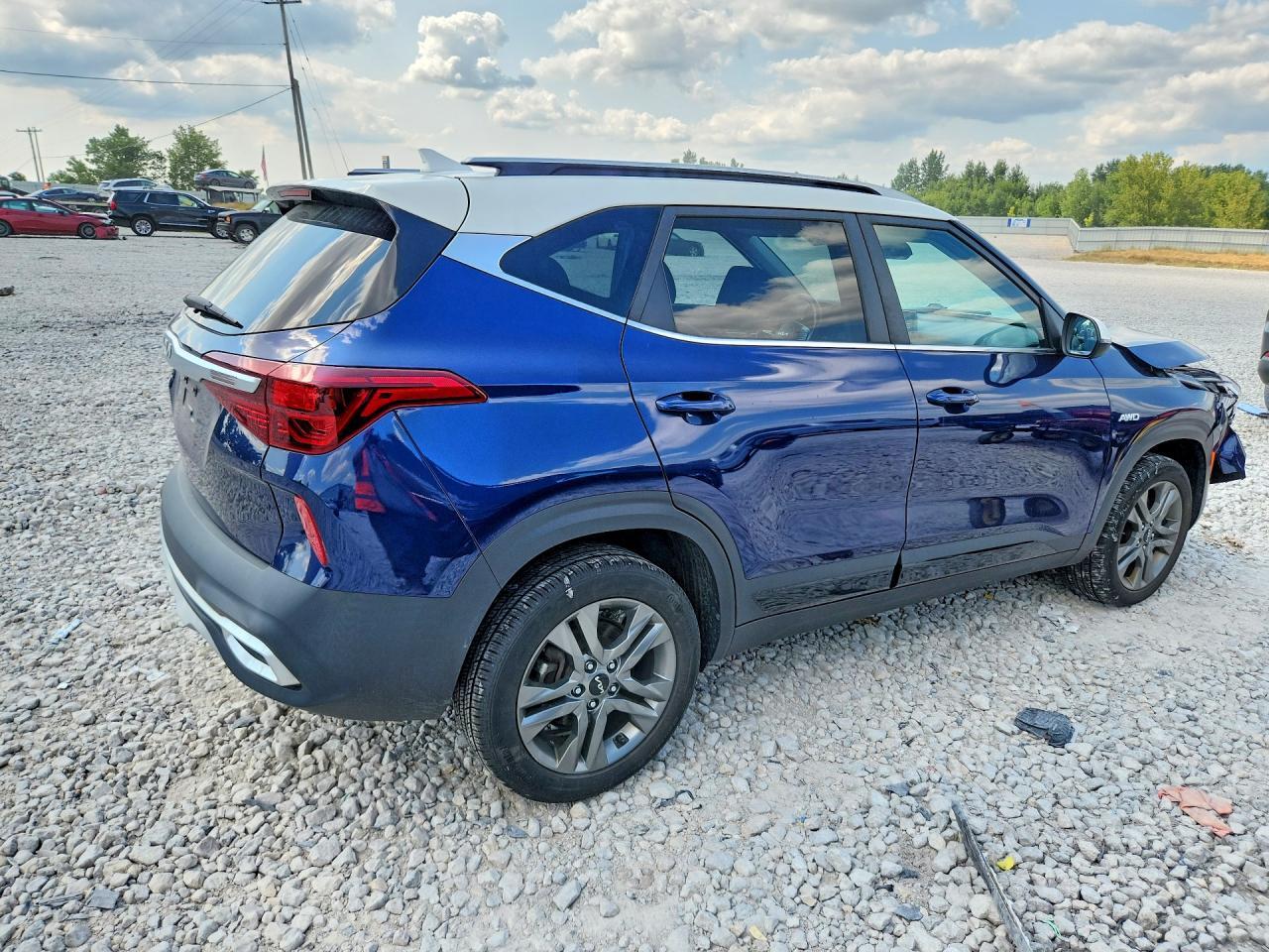 2023 Kia Seltos S - Фото 3
