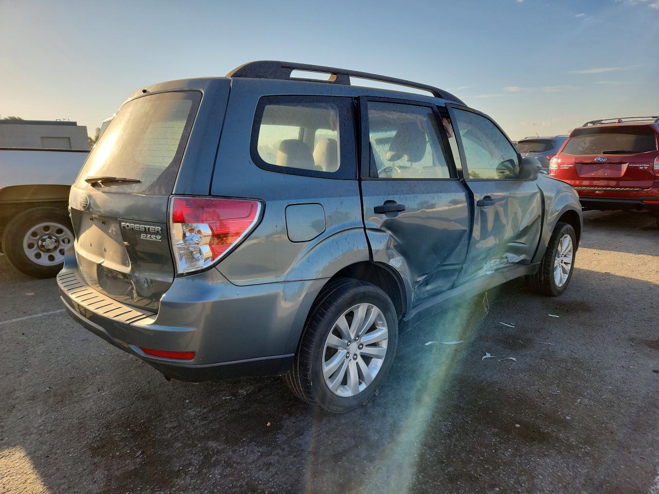 2012 Subaru Forester 2.5X - Фото 3