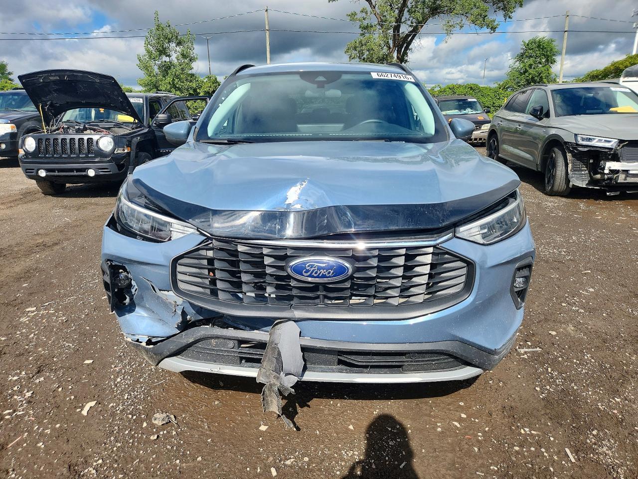 2024 Ford Escape - Image 5