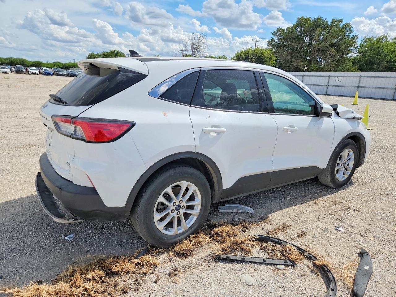 2020 Ford Escape Se - Image 3