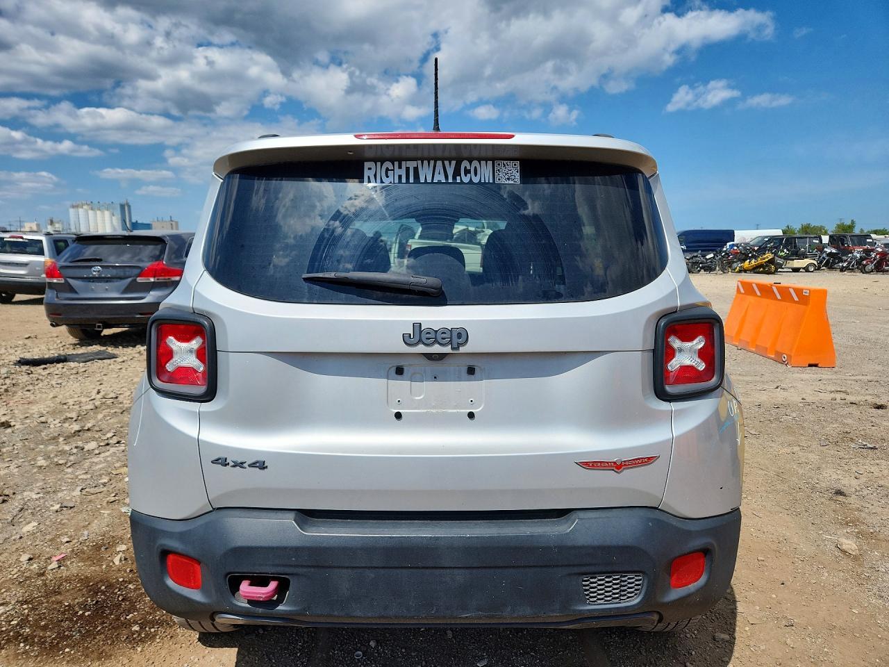 2017 Jeep Renegade Trailhawk - Фото 6