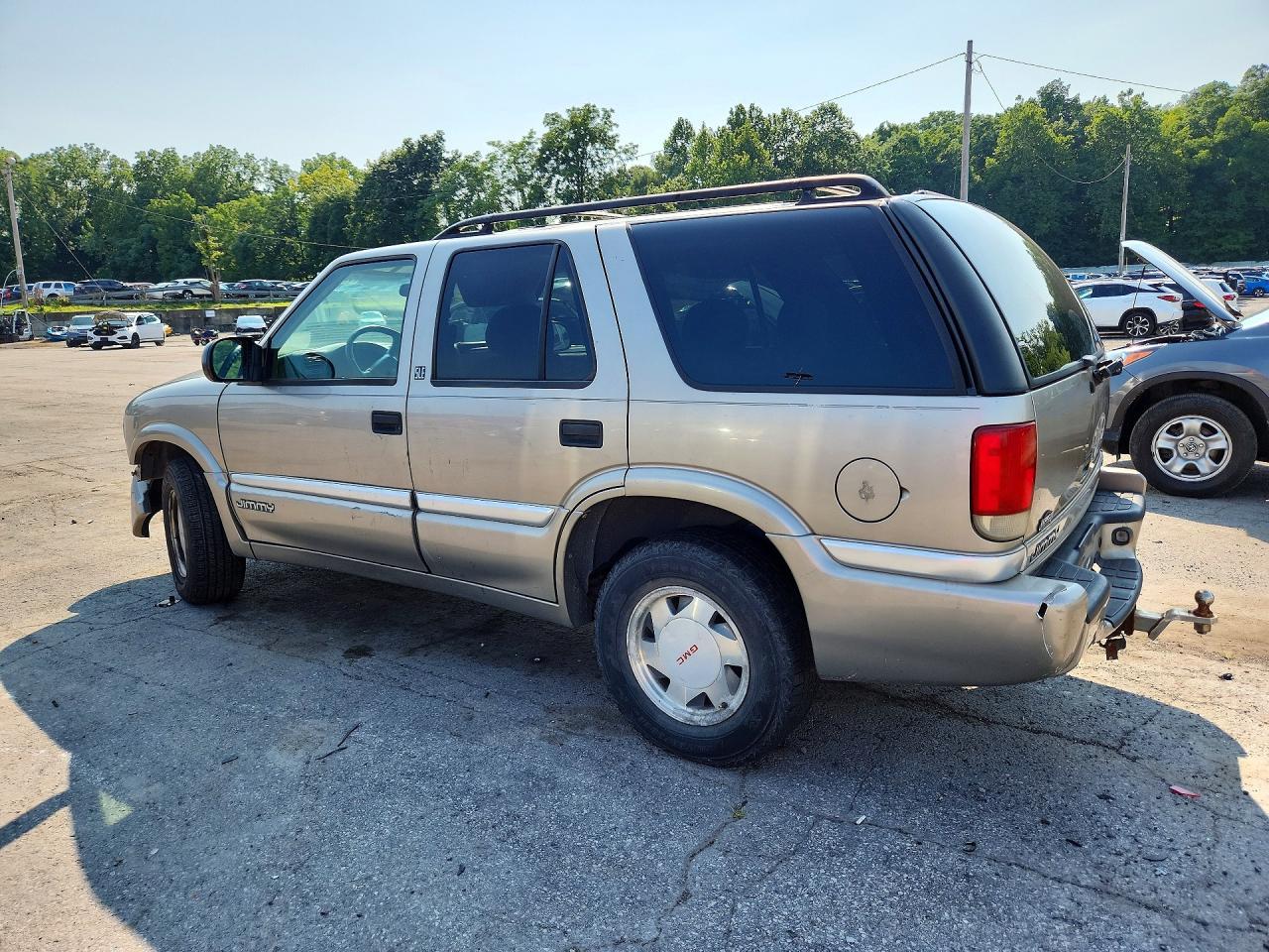 2000 GMC Jimmy Sls - Фото 2