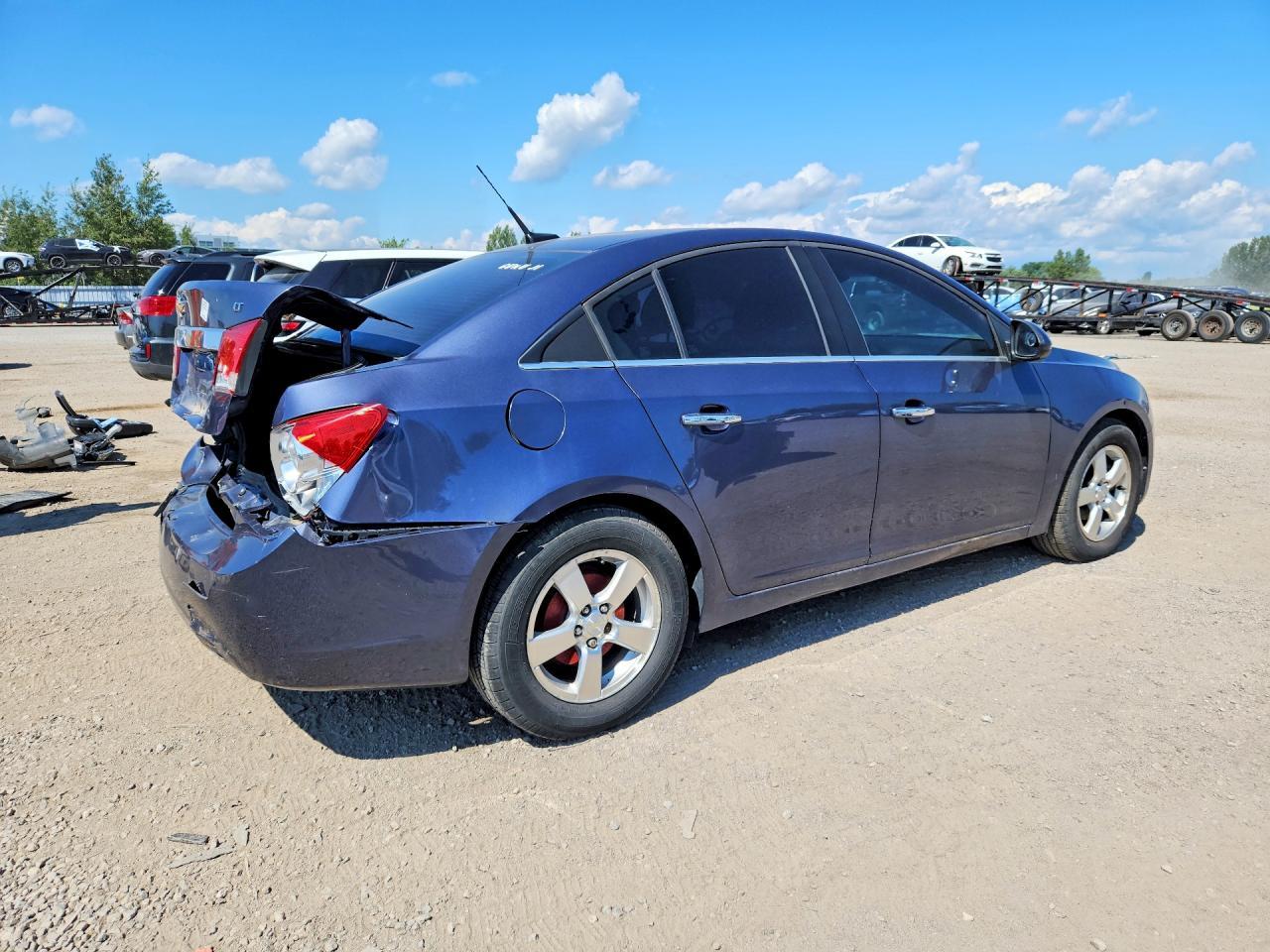 2014 Chevrolet Cruze Lt - Image 3