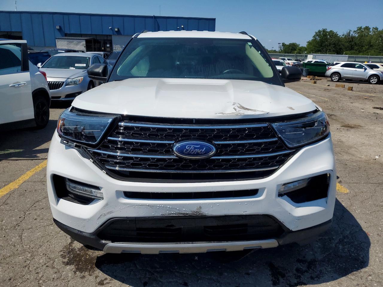 2020 Ford Explorer Xlt - Фото 5