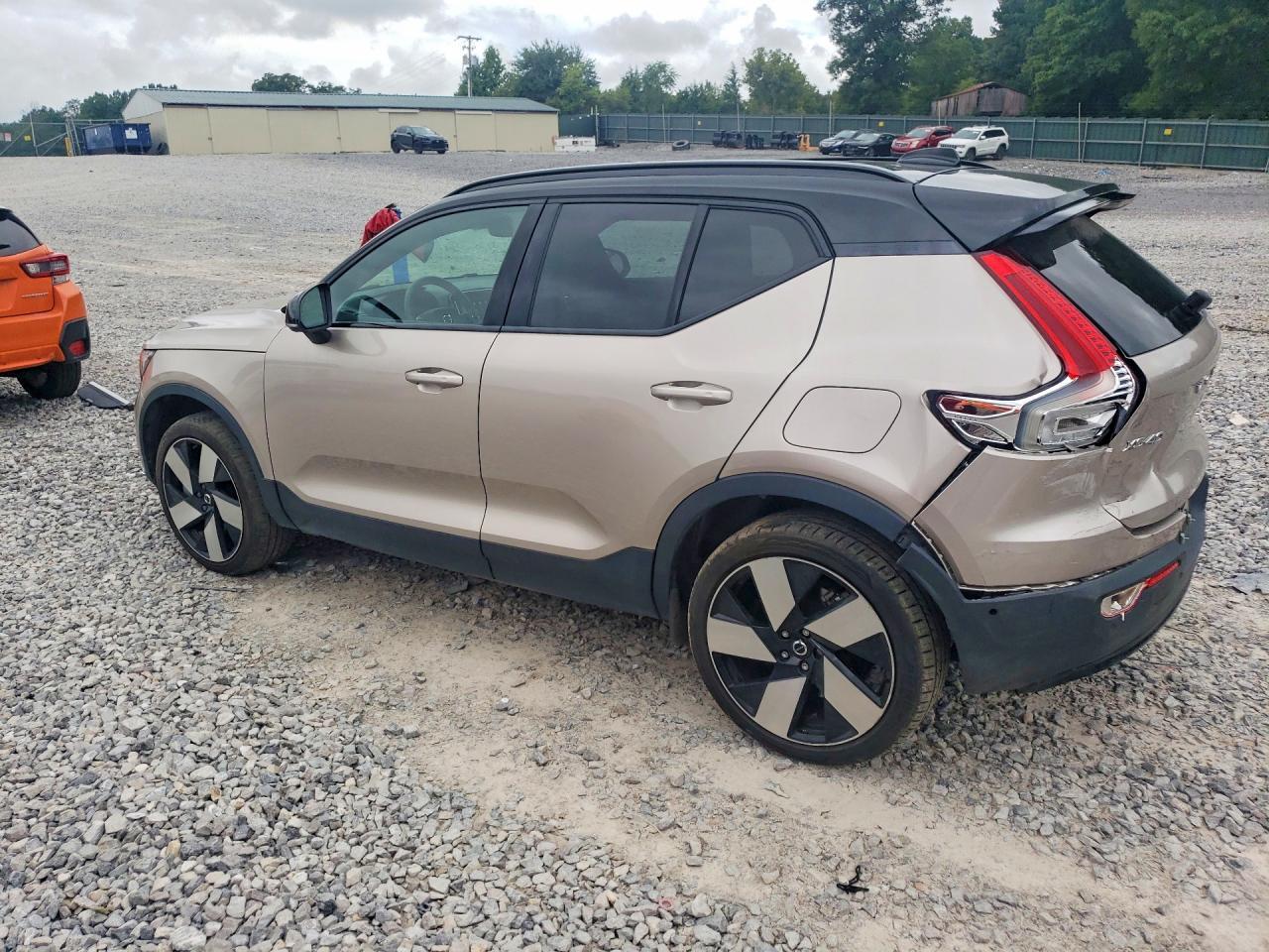 2023 Volvo Xc40 Recharge Plus - Фото 2