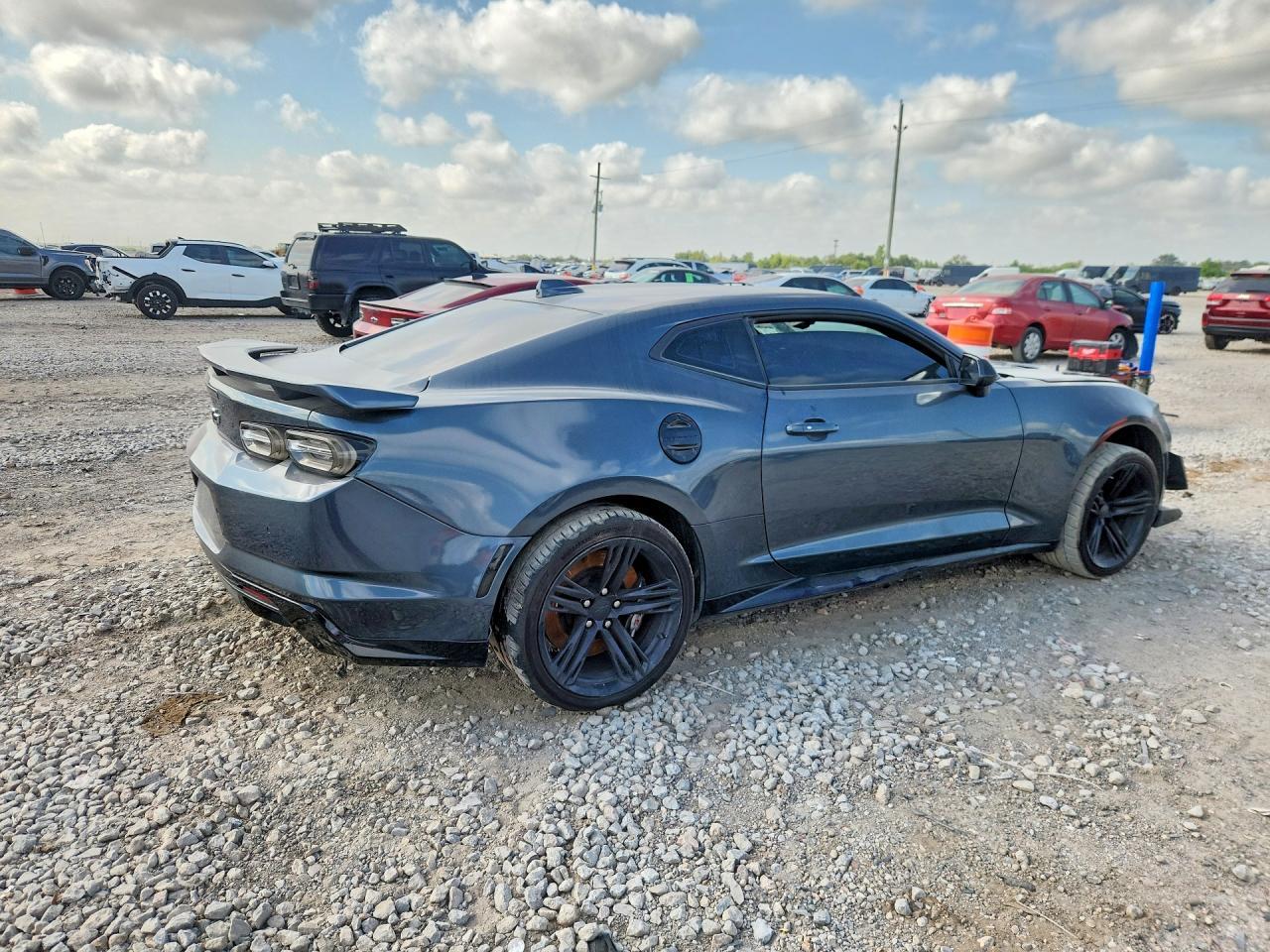 2020 Chevrolet Camaro Zl1 - Image 3