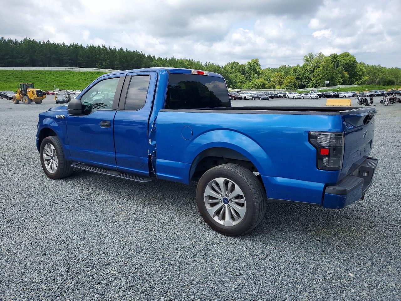 2018 Ford F150 Super Cab - Фото 2