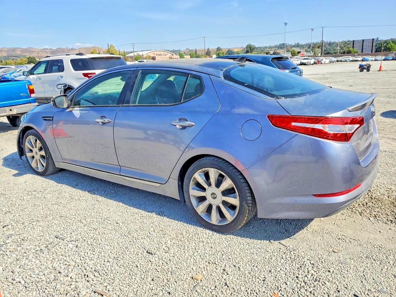 2012 Kia Optima Hybrid Lx - Image 2
