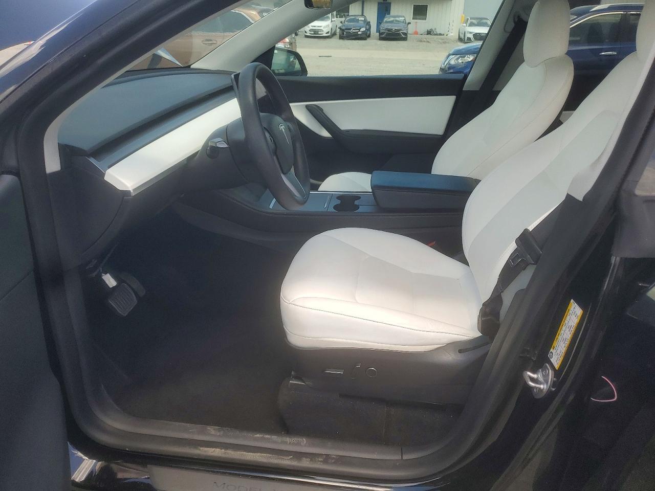 2021 Tesla Model Y - Фото 7
