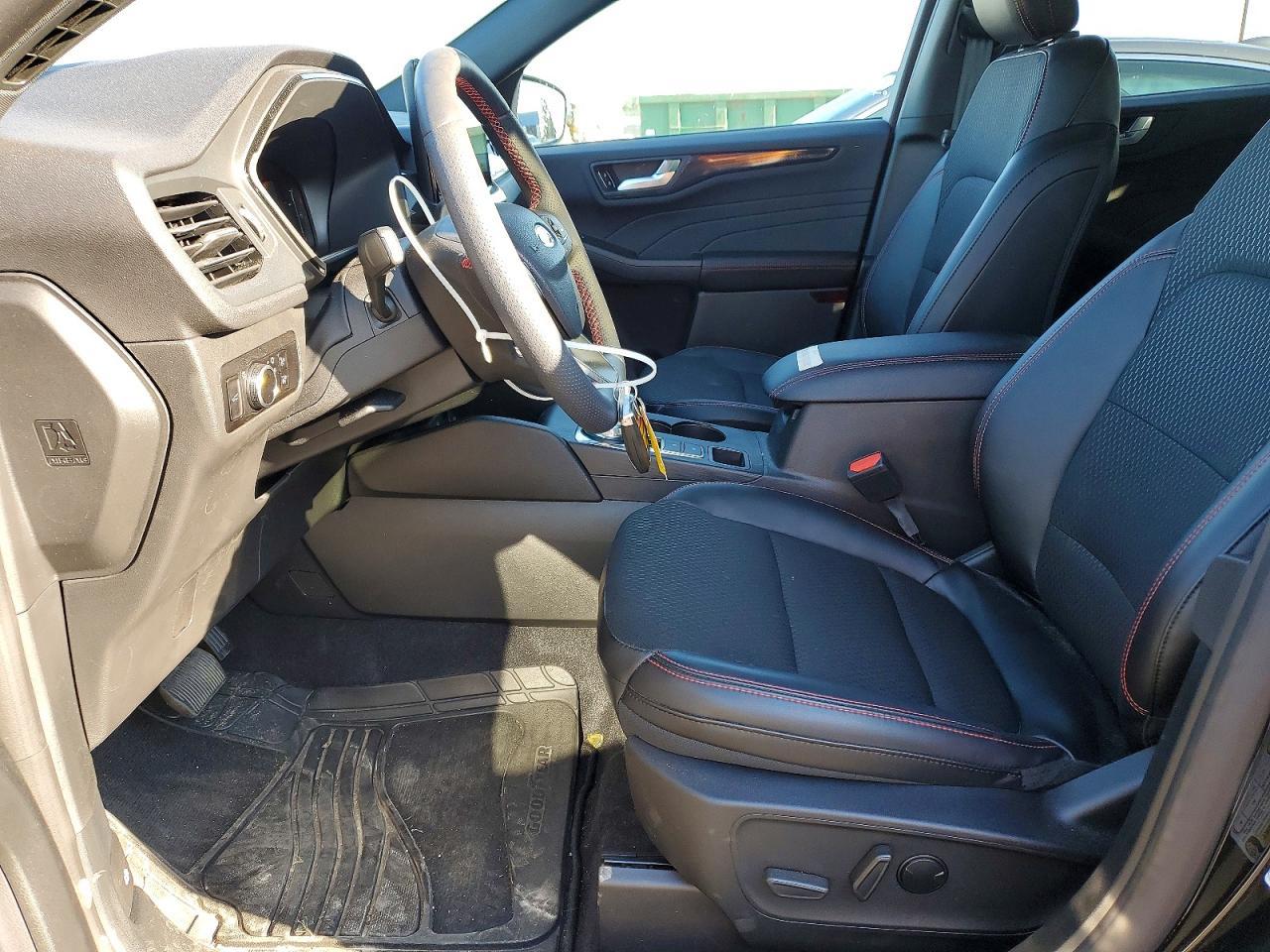 2026 Ford Escape St Line - Image 7