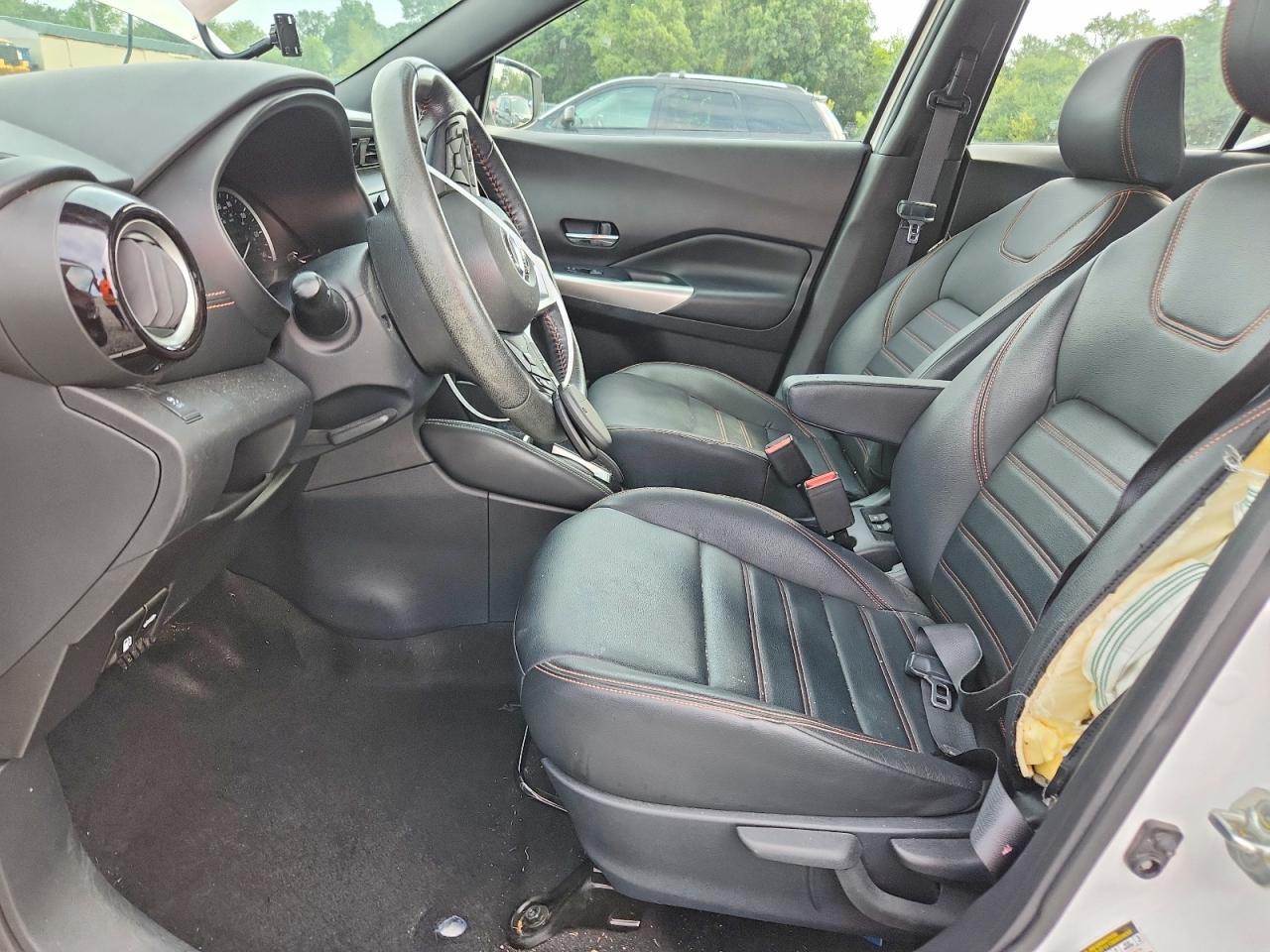 2019 Nissan Kicks Sr - Image 7