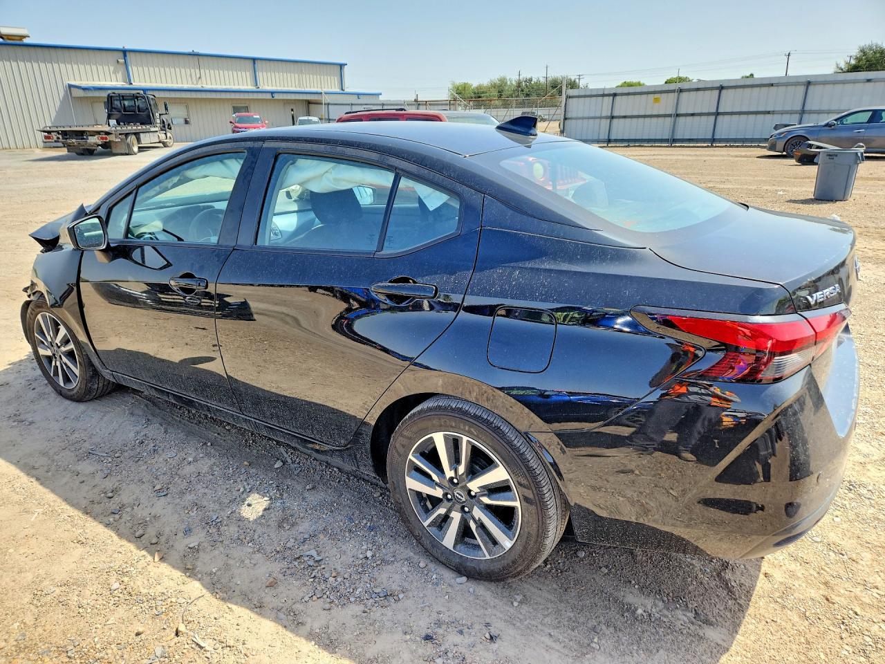 2025 Nissan Versa Sv - Фото 2
