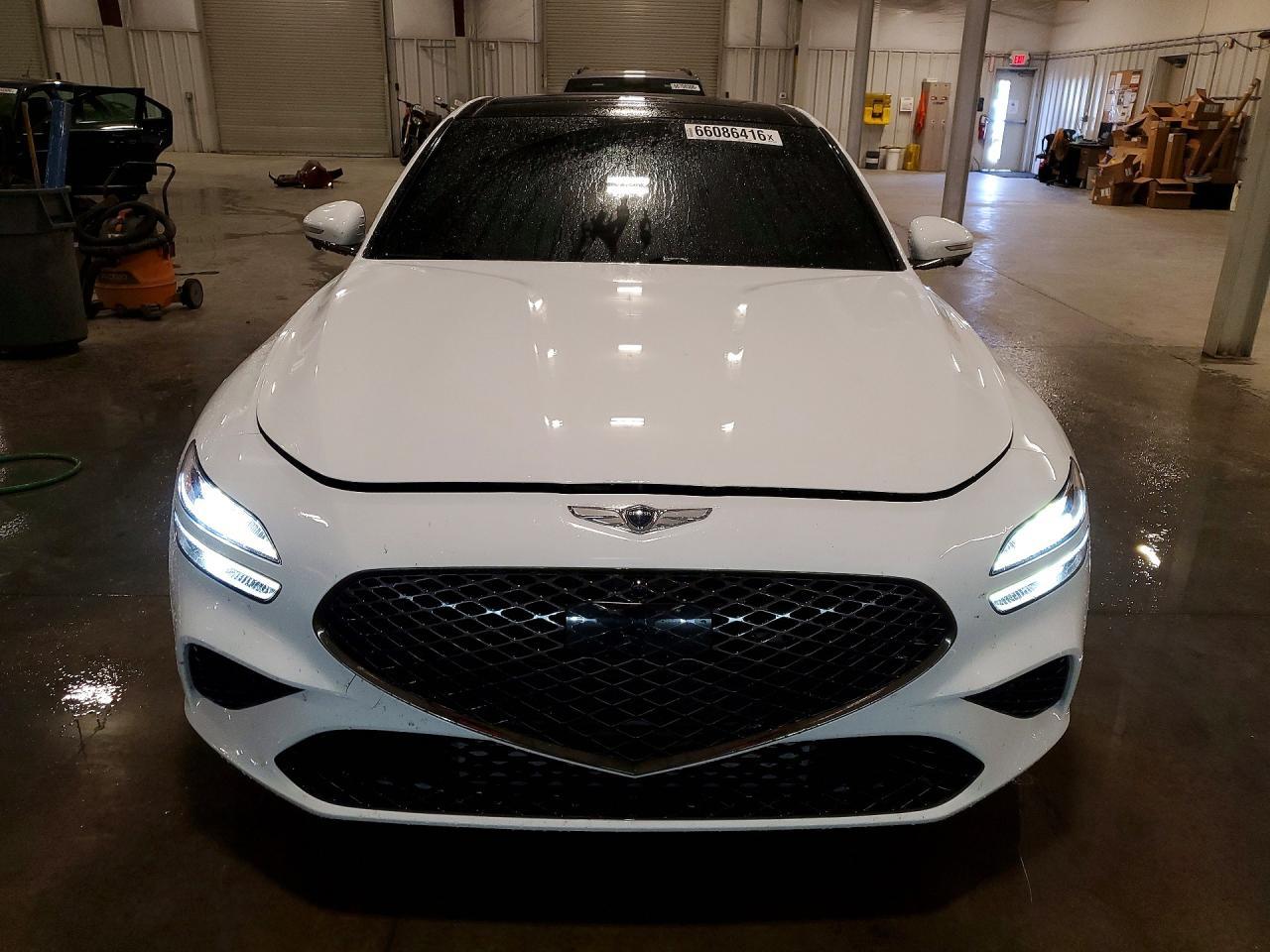 2023 Genesis G70 3.3T Standard - Image 5