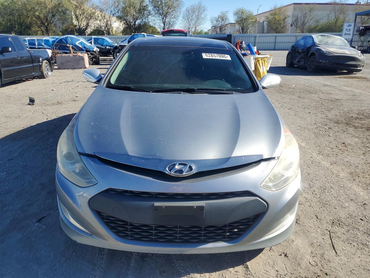 2015 Hyundai Sonata - Image 5