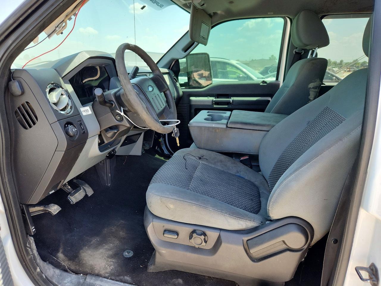 2011 Ford F250 Super Duty - Фото 7
