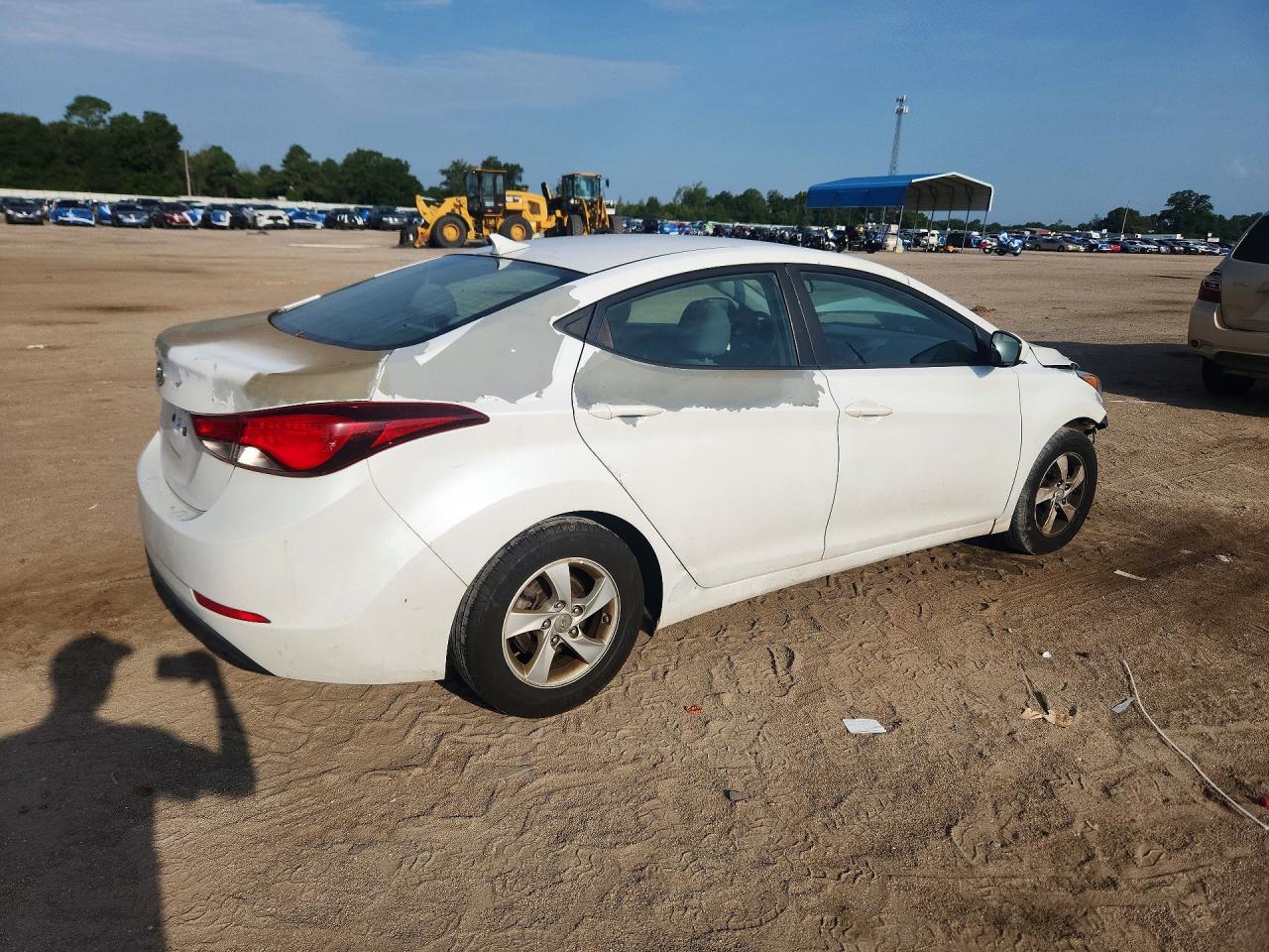 2015 Hyundai Elantra Se - Фото 3