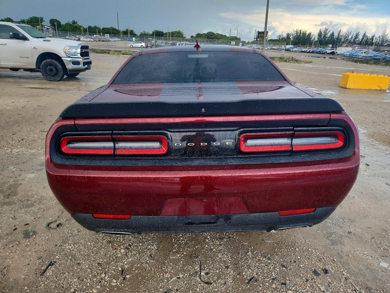 2017 Dodge Challenger Sxt - Фото 6
