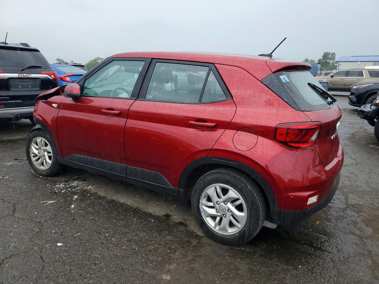 2024 Hyundai Venue Se - Image 2