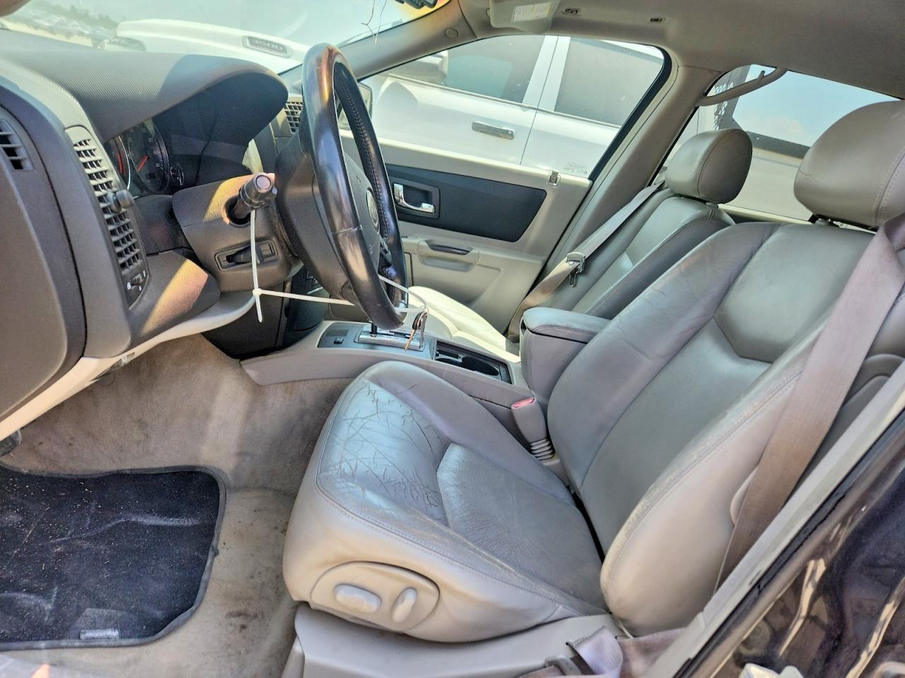2005 Cadillac Srx - Фото 7