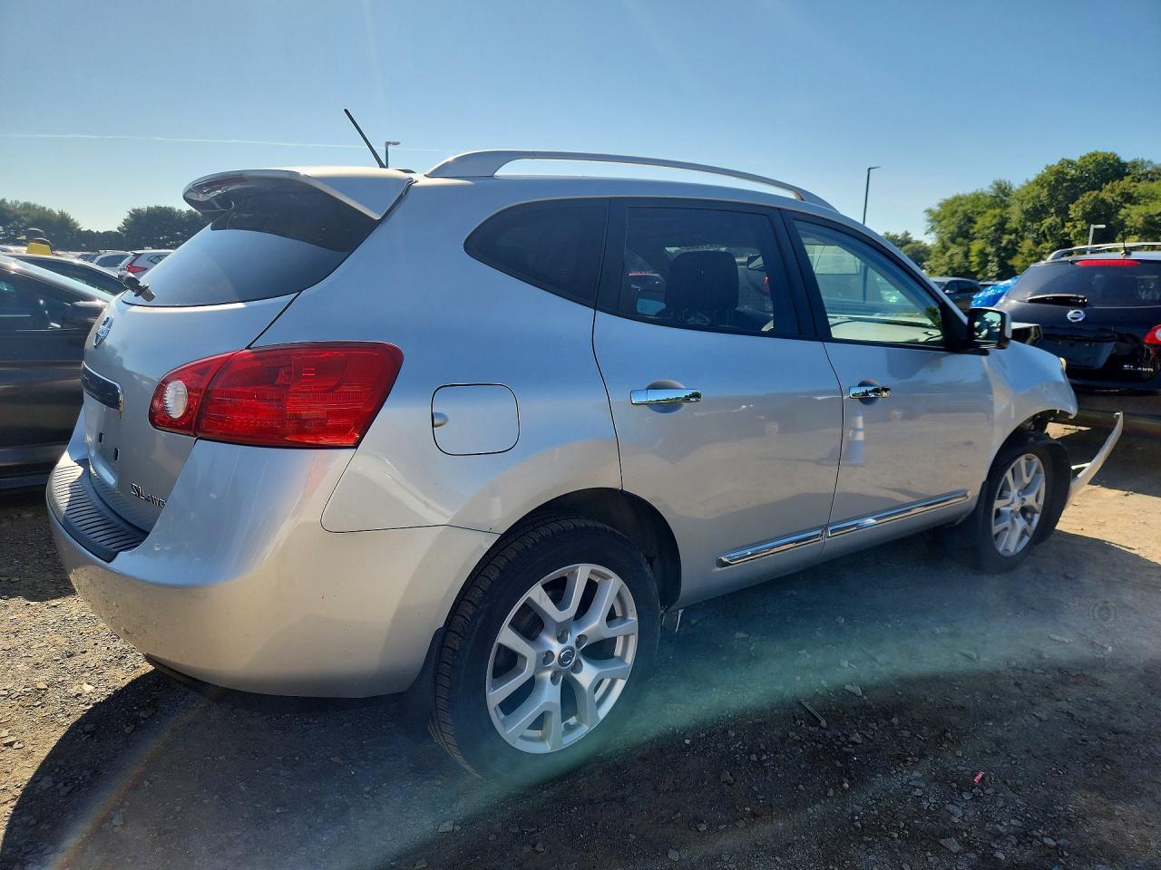 2013 Nissan Rogue S - Фото 3