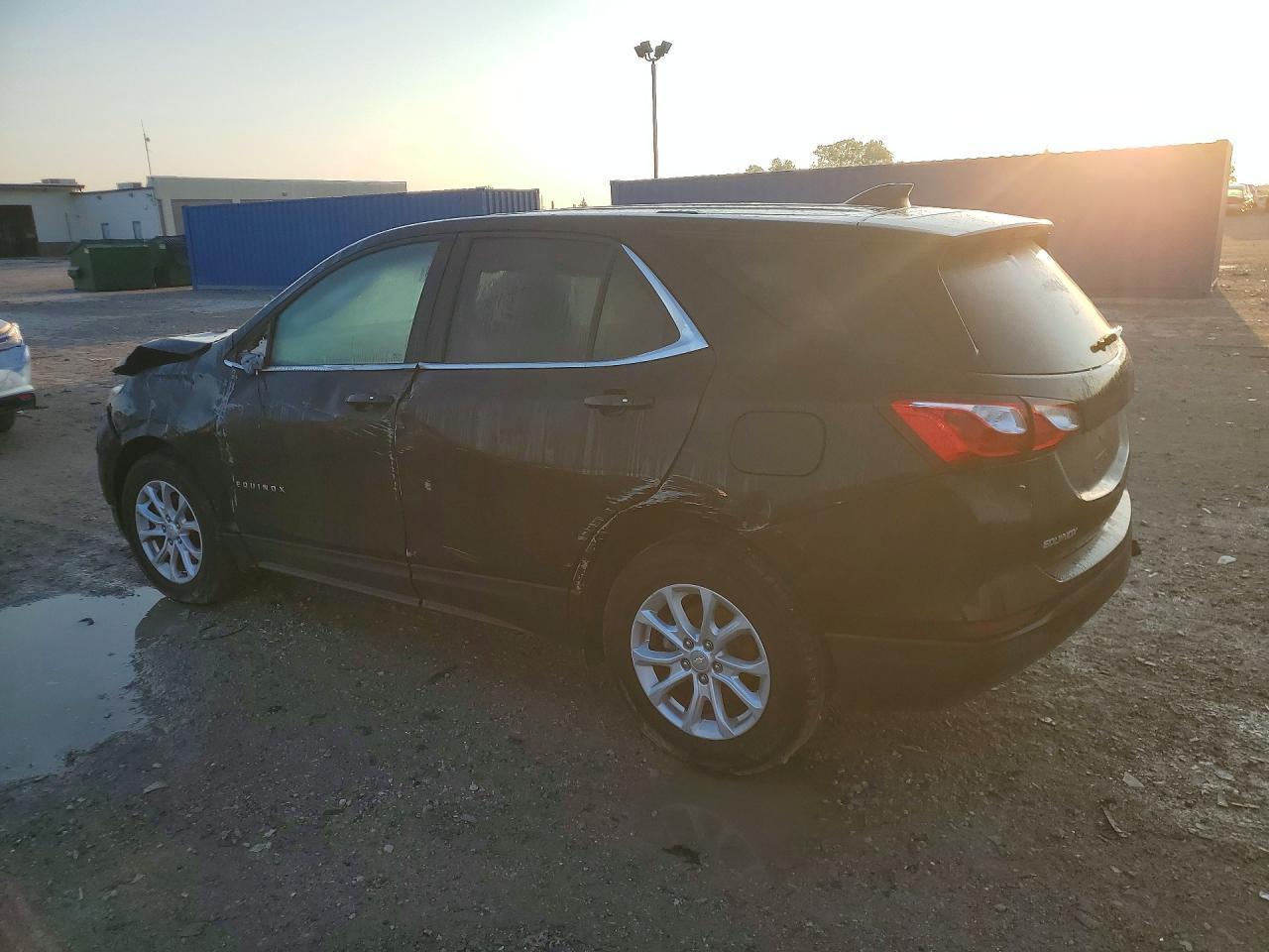 2019 Chevrolet Equinox Lt - Image 2