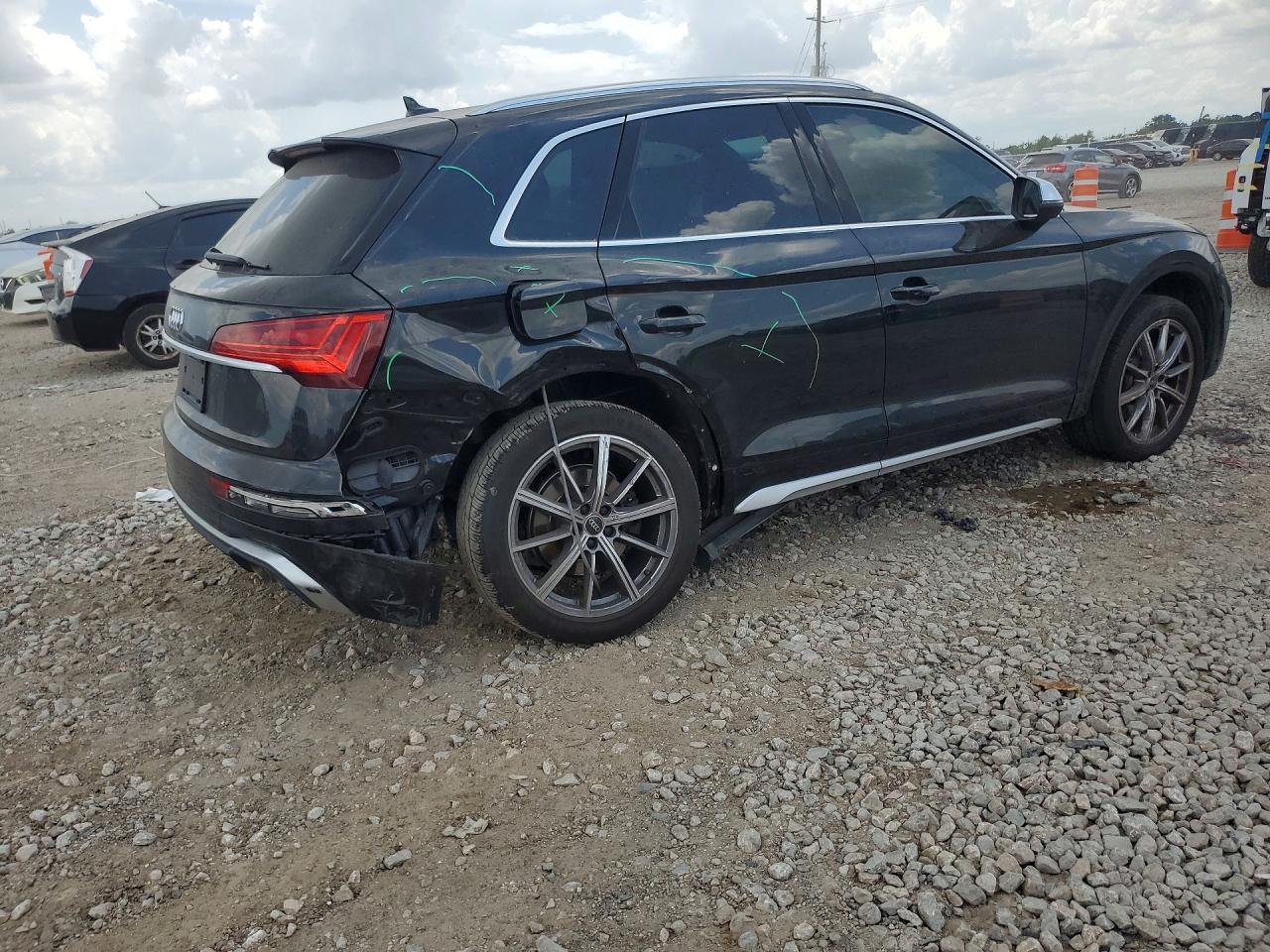 2022 Audi Sq5 Premium Plus - Image 3