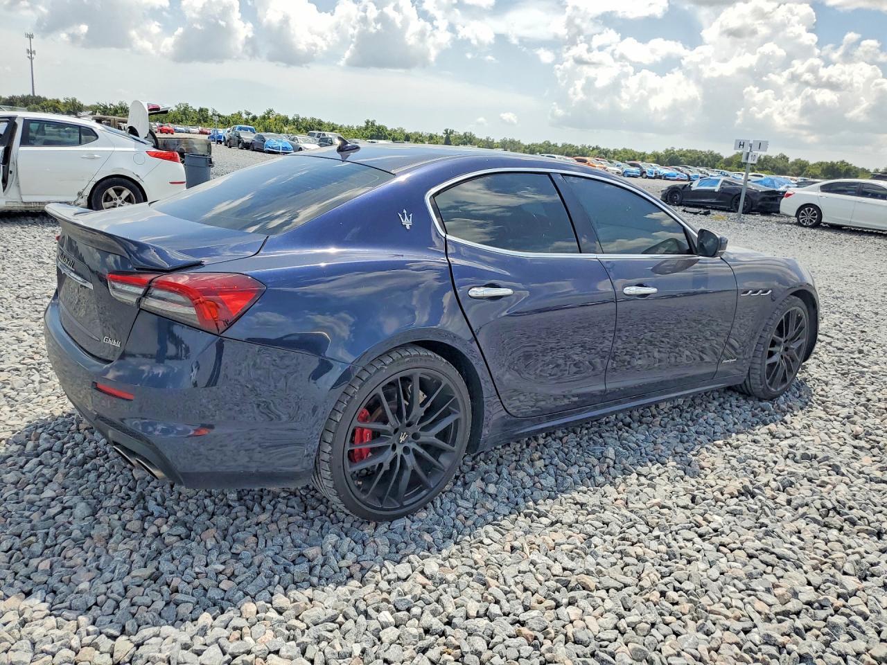 2018 Maserati Ghibli S - Фото 3
