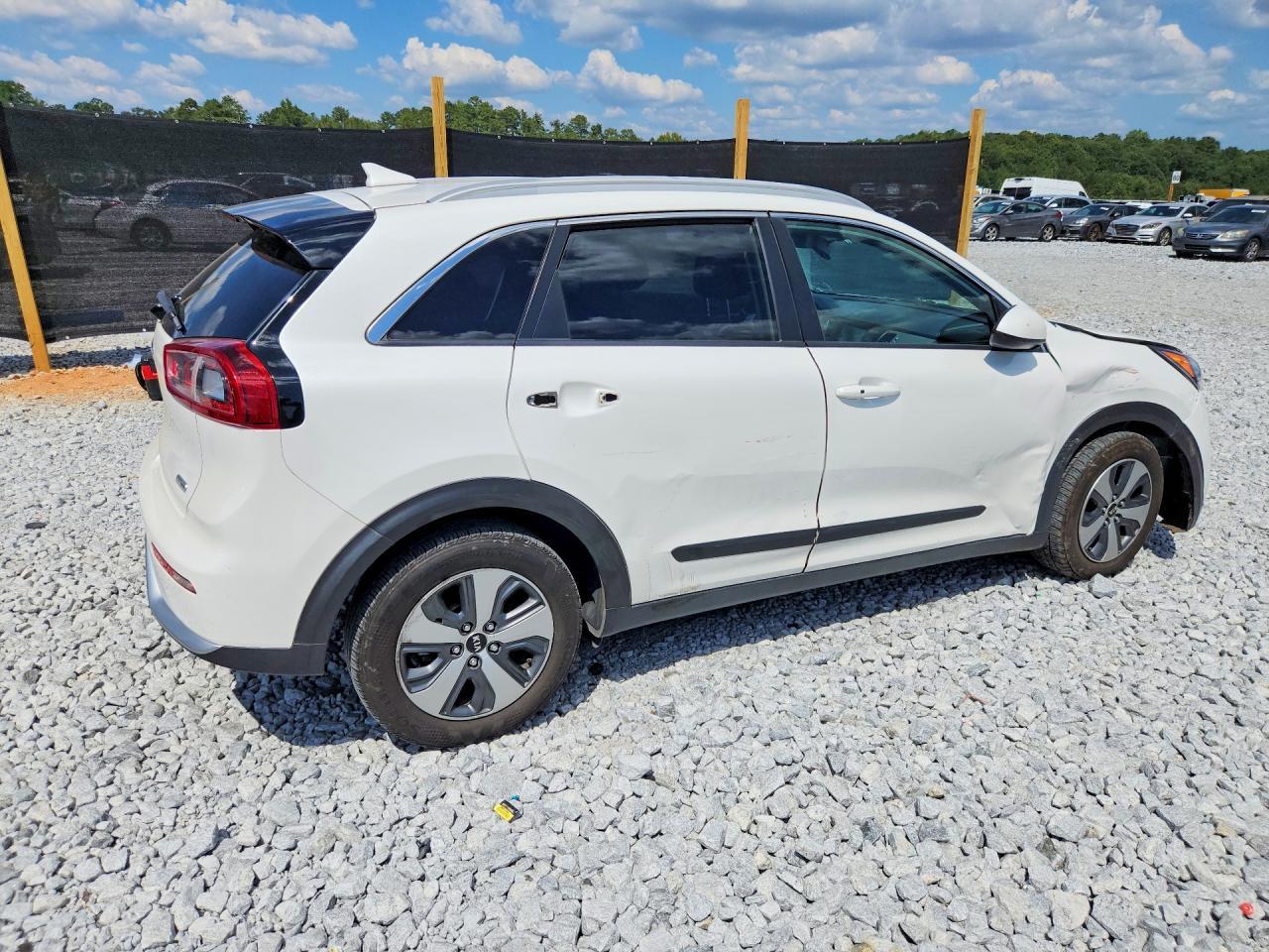 2018 Kia Niro Lx - Фото 3