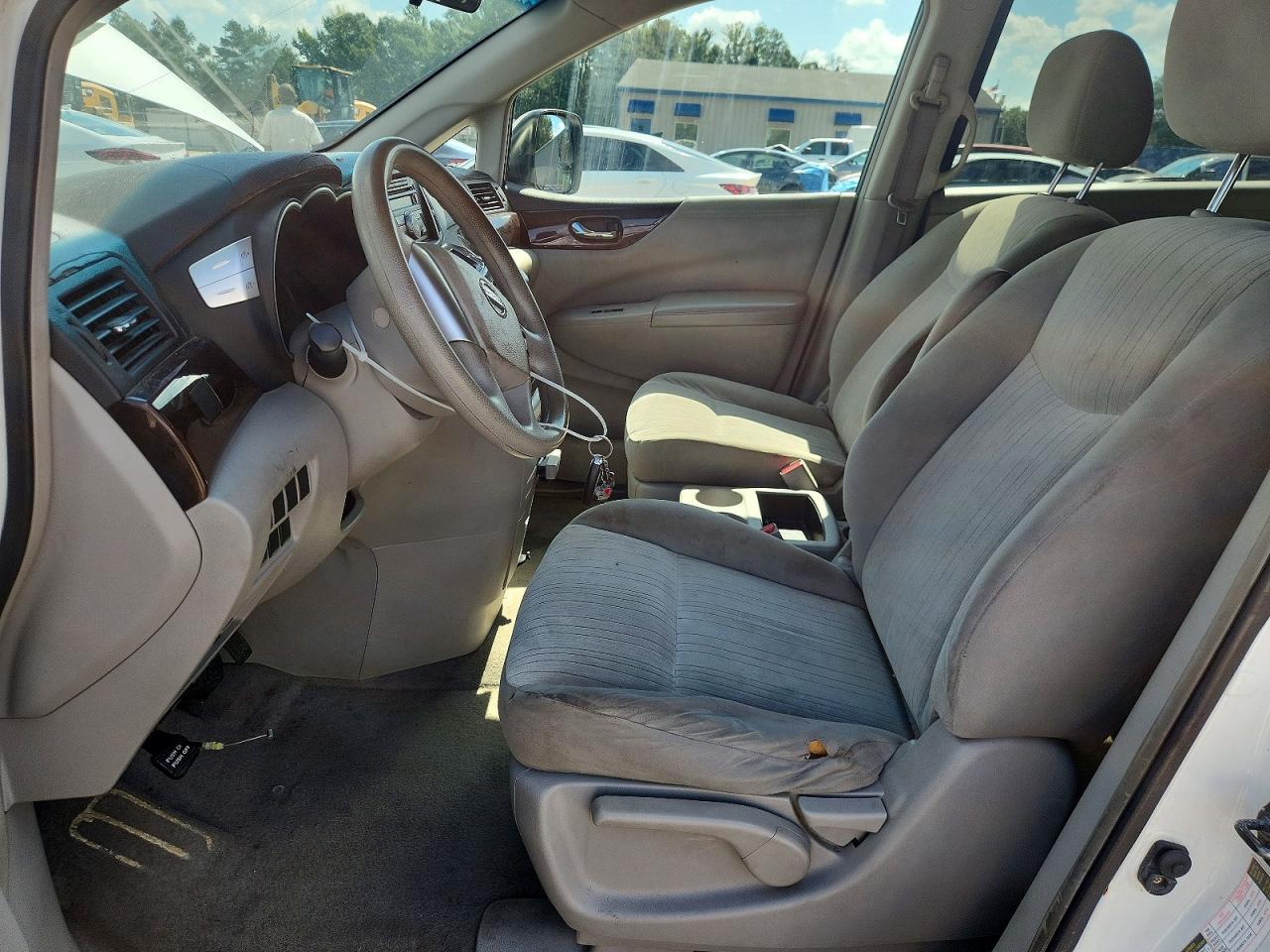 2012 Nissan Quest 3.5 S - Фото 7