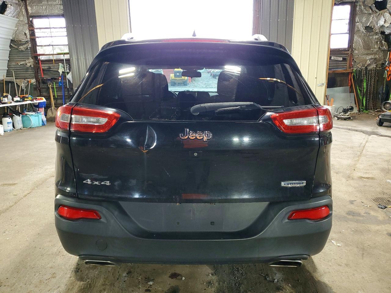 2015 Jeep Cherokee Latitude - Фото 6