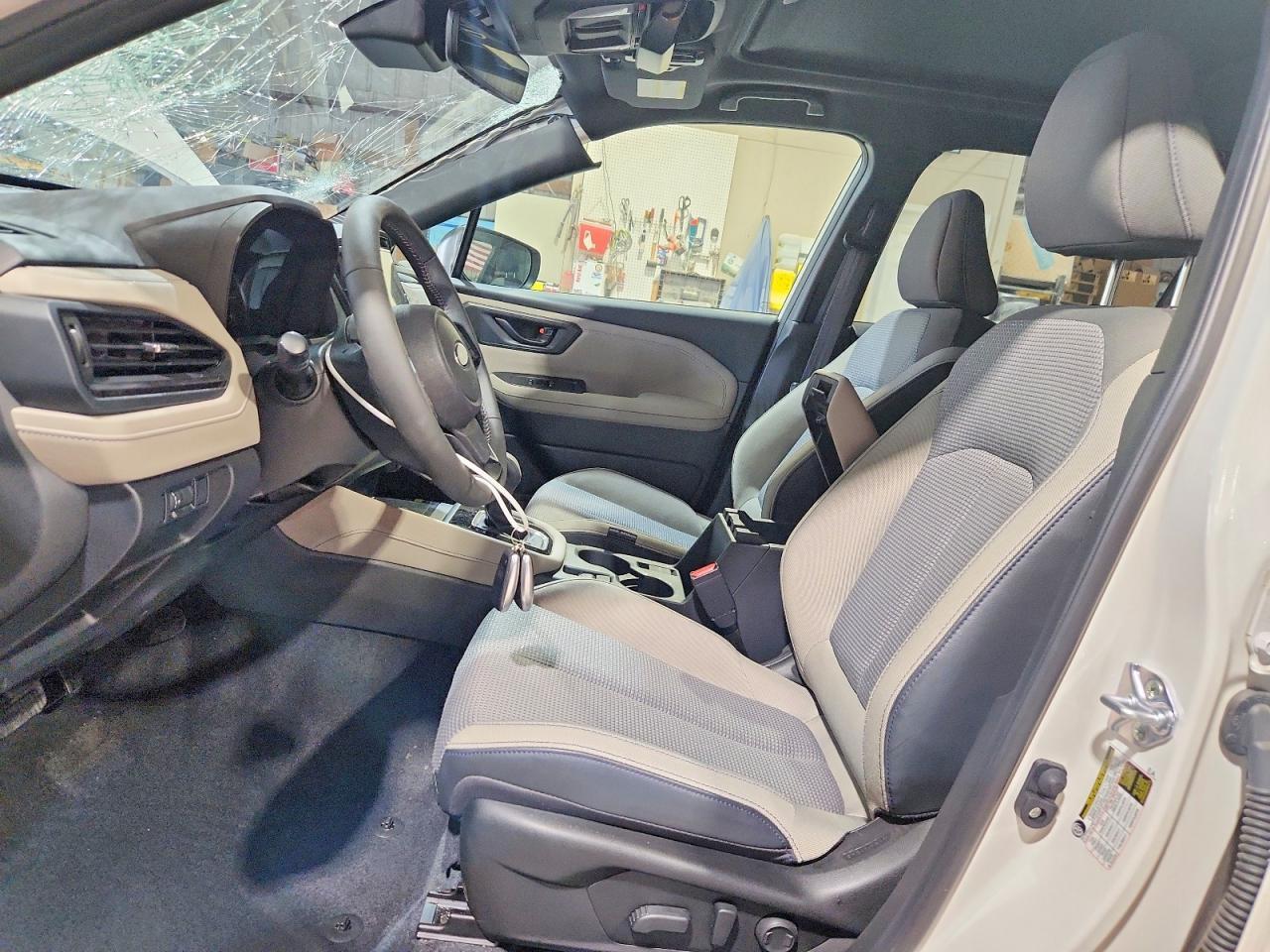 2025 Subaru Forester Premium - Фото 7