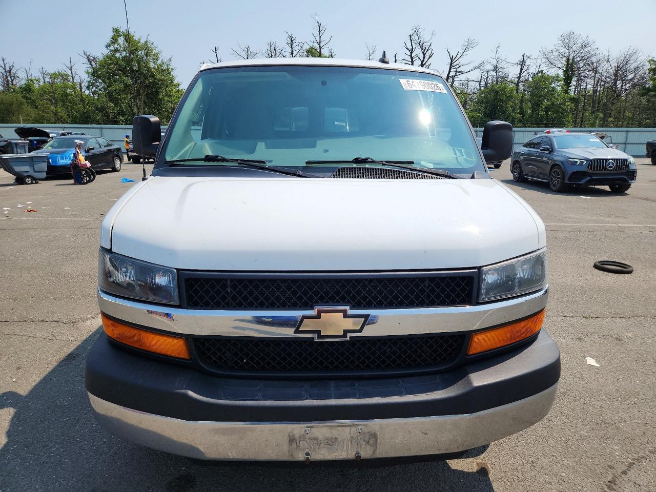 2016 Chevrolet Express G3500 Lt - Image 5