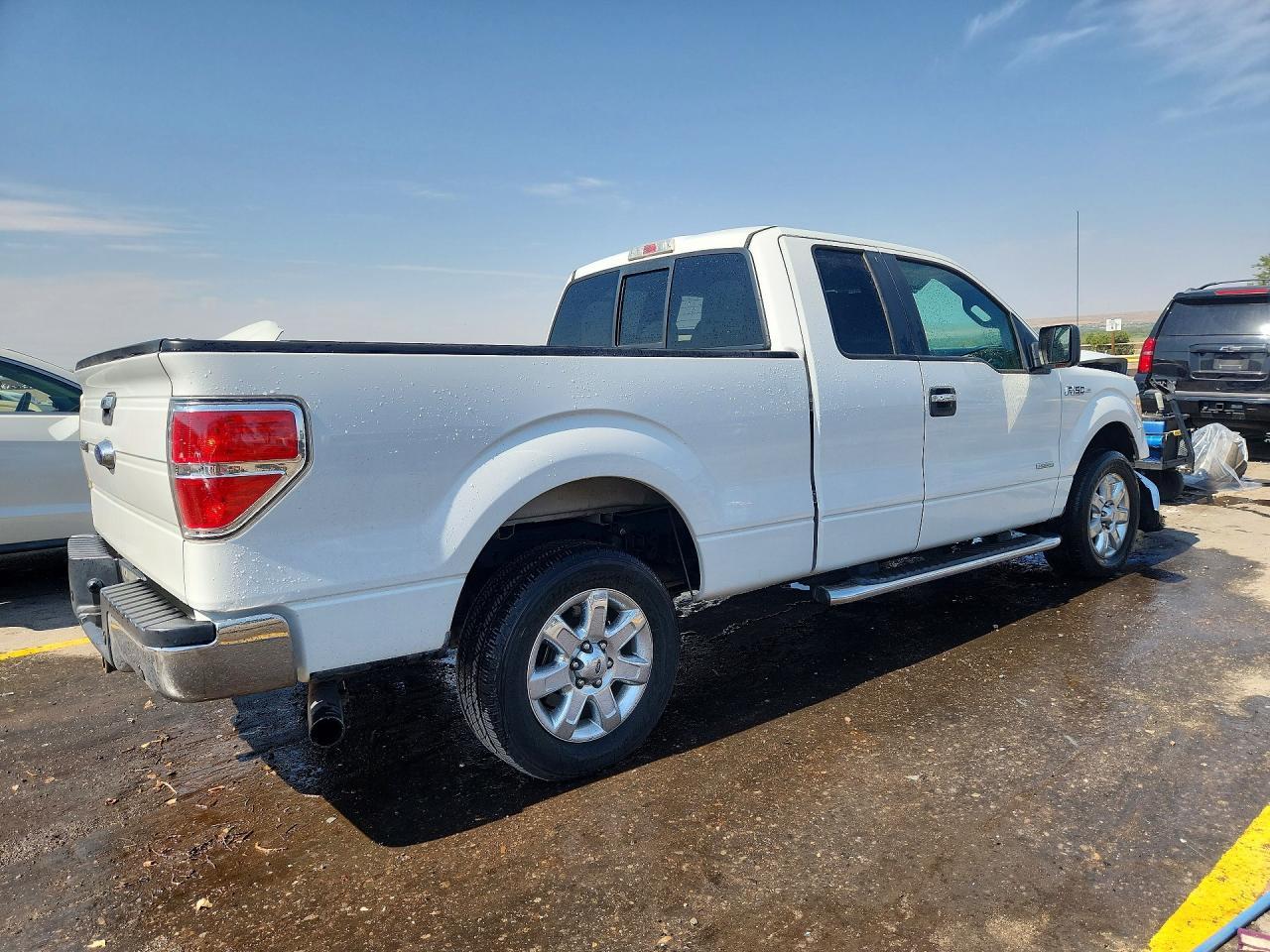 2013 Ford F150 Super Cab - Фото 3