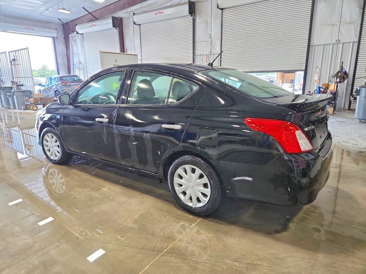 2019 Nissan Versa Sv - Фото 2