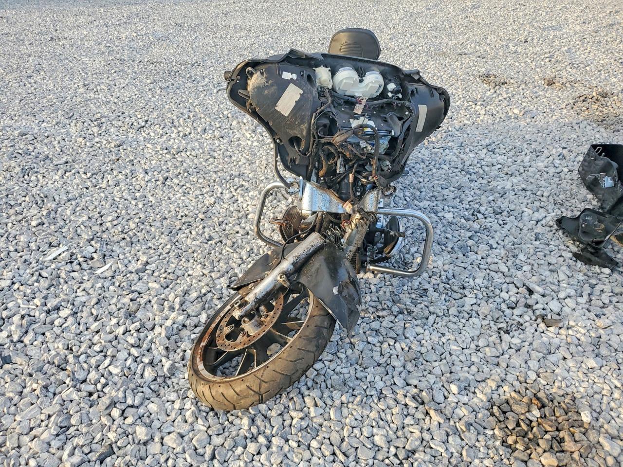 2023 Harley-Davidson Flhx - Image 2