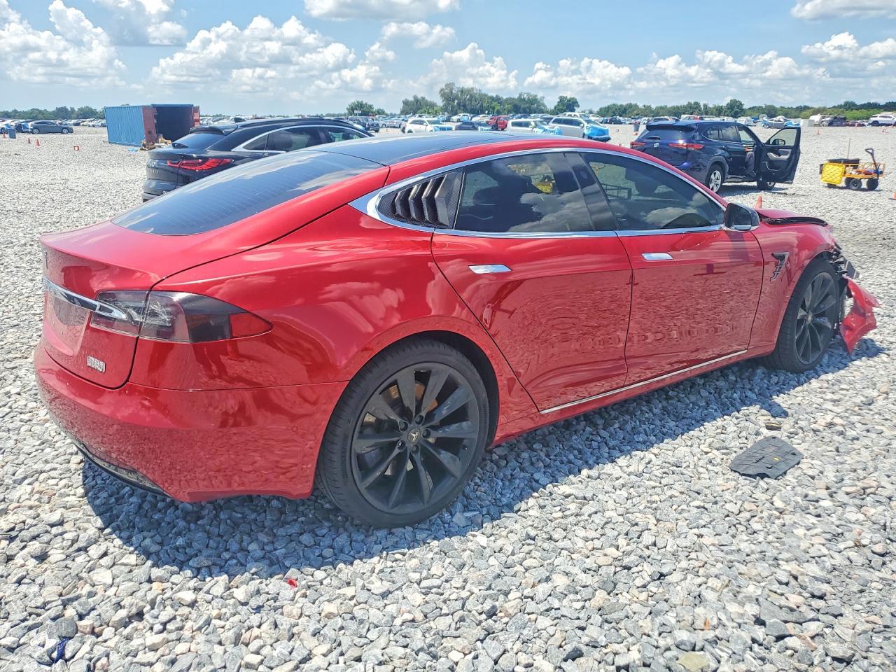 2017 Tesla Model S - Фото 3