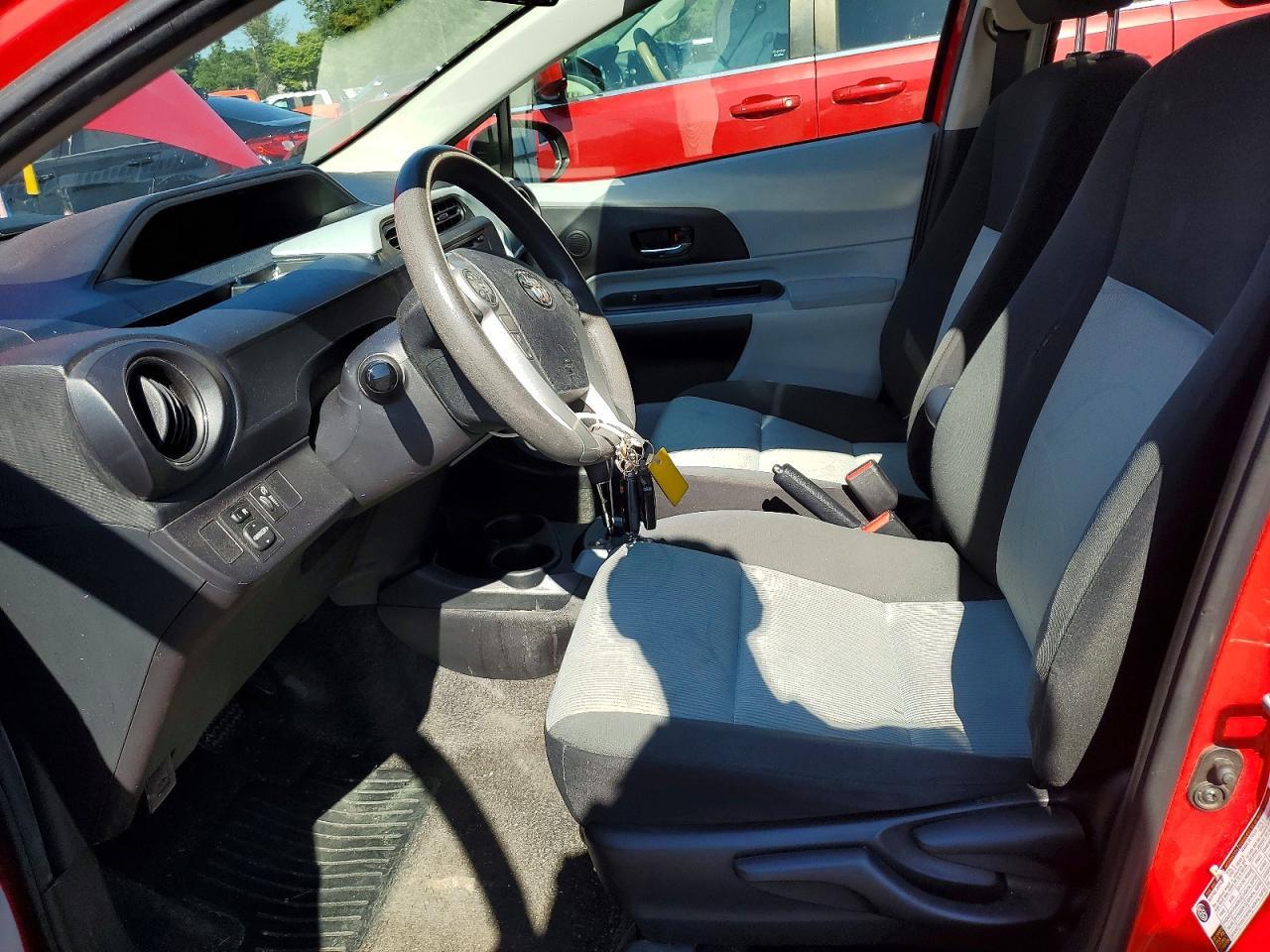 2012 Toyota Prius C Three - Image 7