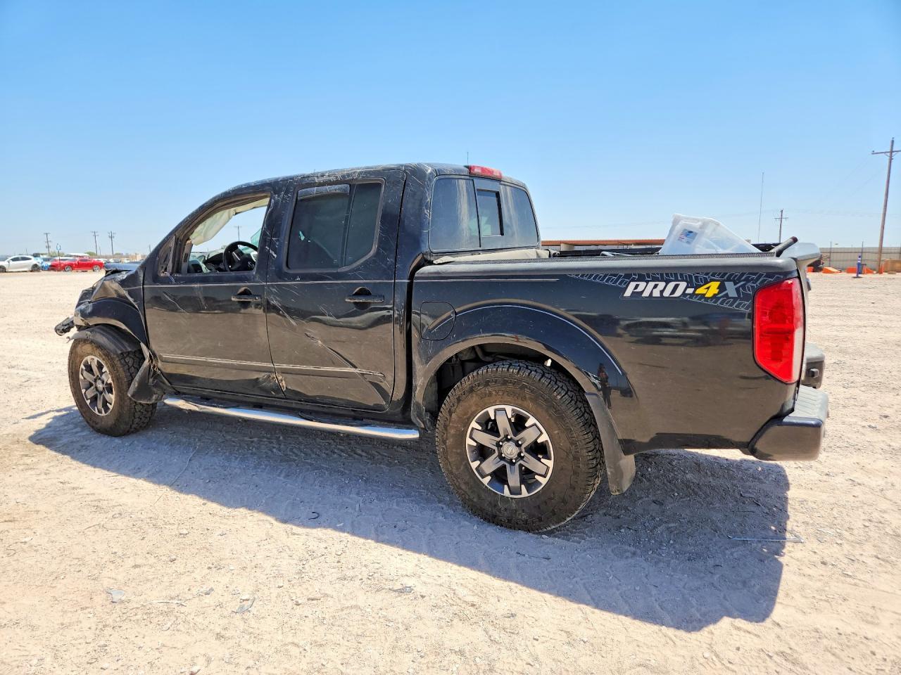 2017 Nissan Frontier Pro-4X - Image 2