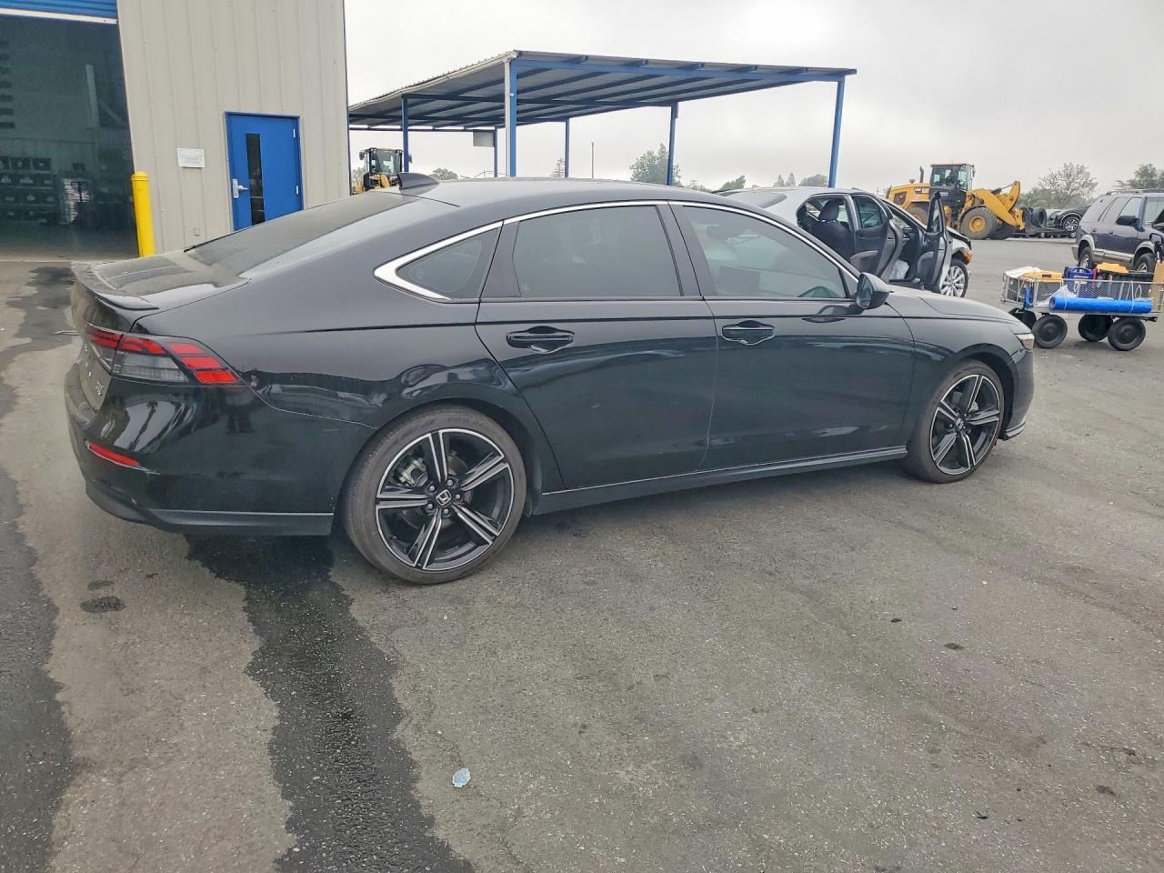 2025 Honda Accord Hybrid Sport - Фото 3