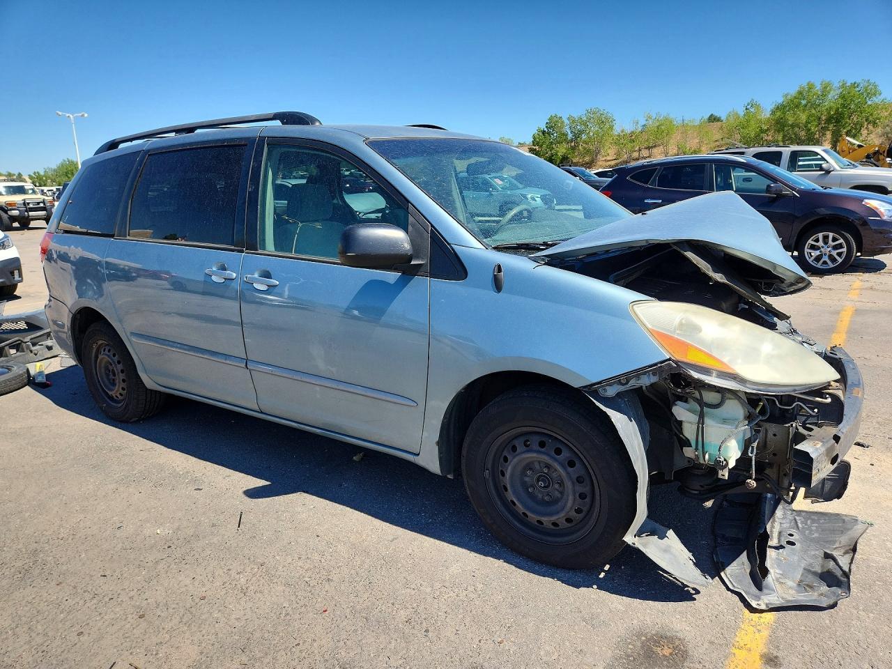 2008 Toyota Sienna Le 8-Passenger - Фото 4