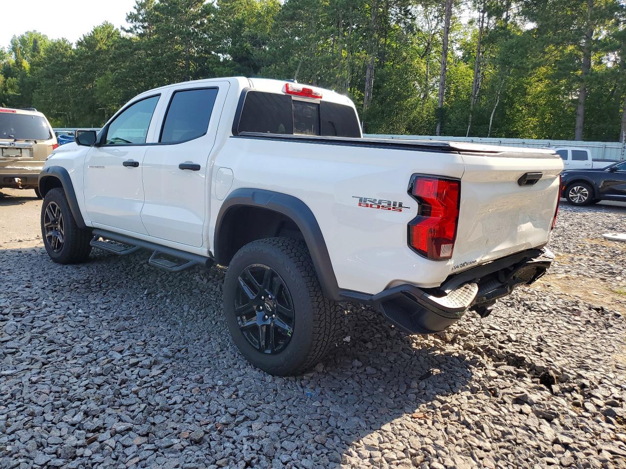 2025 Chevrolet Colorado Trail Boss - Фото 2
