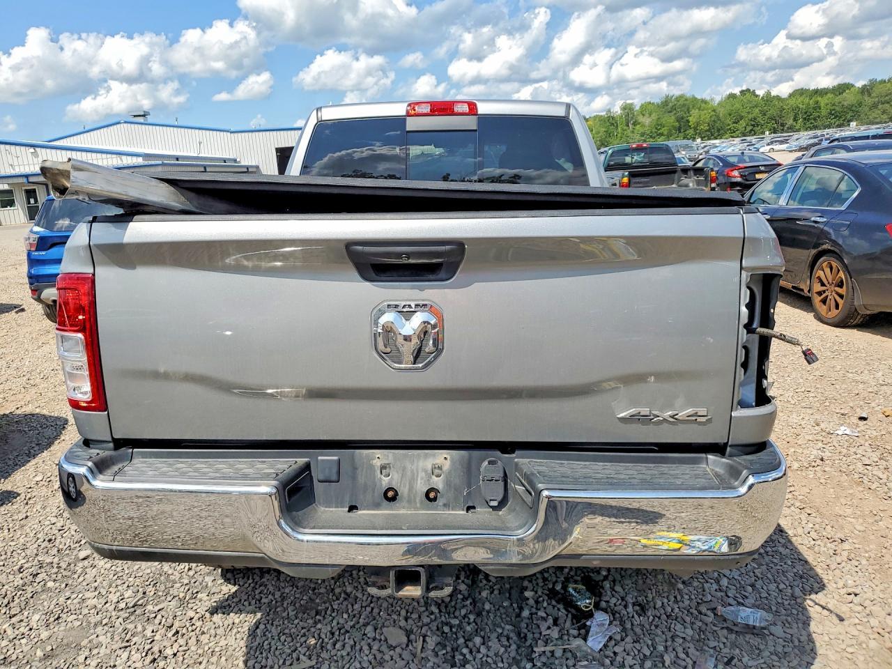 2022 Ram 2500 Tradesman - Image 6