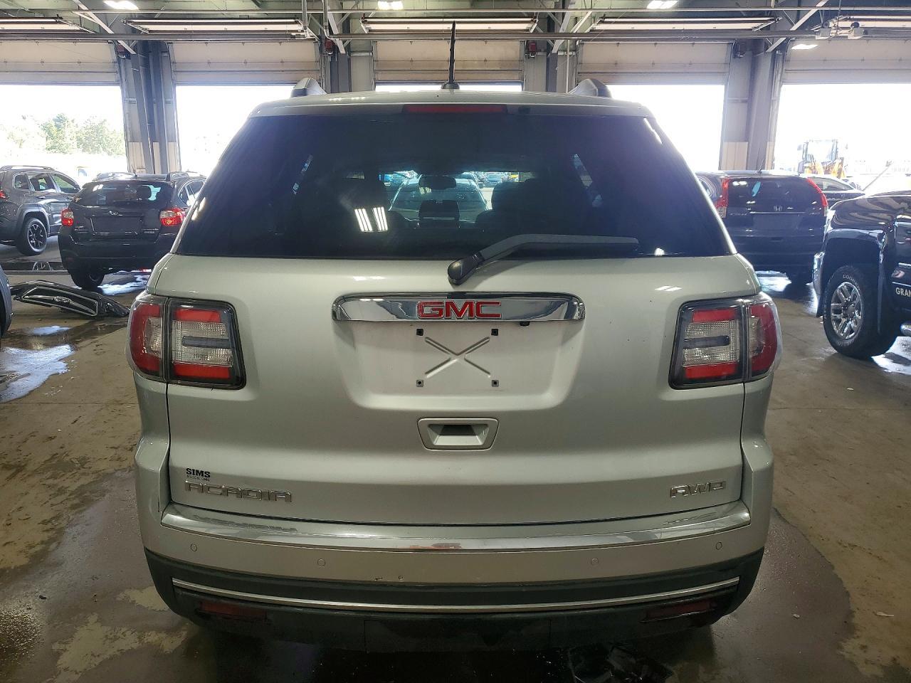 2016 GMC Acadia Sle - Image 6